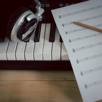 Music,Instruments,Concept,Background.,Close,Up,Group,Of,Musical,Tools