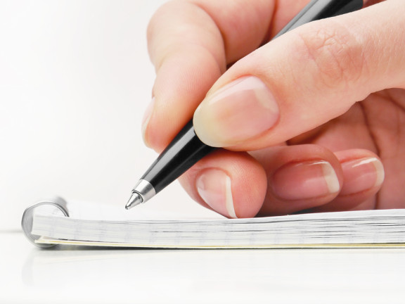 Hand,Writing,Message,In,Note,Closeup