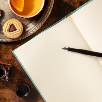 Journal,Mockup,With,Orange,Tea,And,Chocolate,Cookie,,With,Ink