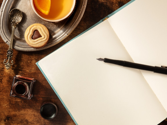 Journal,Mockup,With,Orange,Tea,And,Chocolate,Cookie,,With,Ink